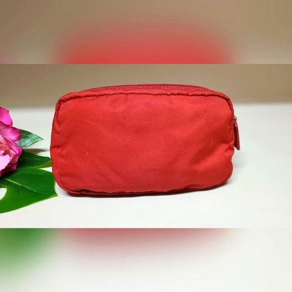 Prada 🔥Red Nylon Cosmetic Pouch Preloved 7" x 4" - Picture 3 of 12